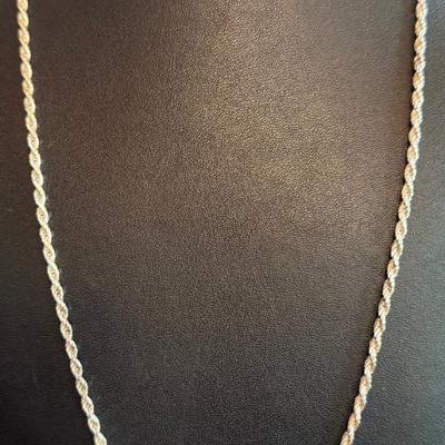 Sterling Silver Italy 22 Inch Twist Necklace - Total Weight 14.2 Grams 