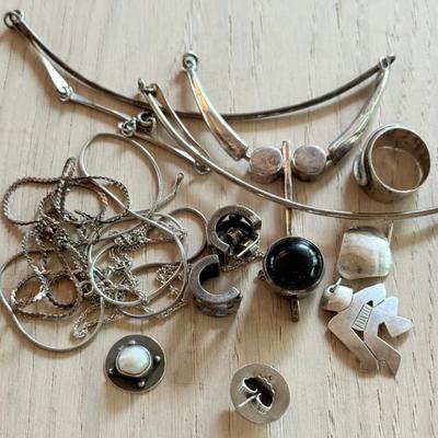 Scrap Sterling Silver Pieces For Scrap Or Repair 51.8 Grams Total