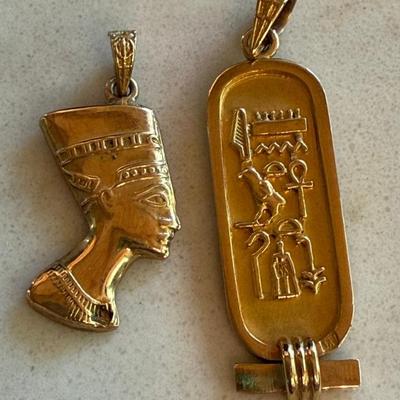 (2) 18K Yellow Gold Egyptian Theme Charms Pendants - Total Weight 5 Grams 