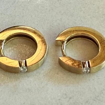 Pair Of 14K Yellow Gold Earrings With Small Diamonds - Total Weight 3.7 Grams 