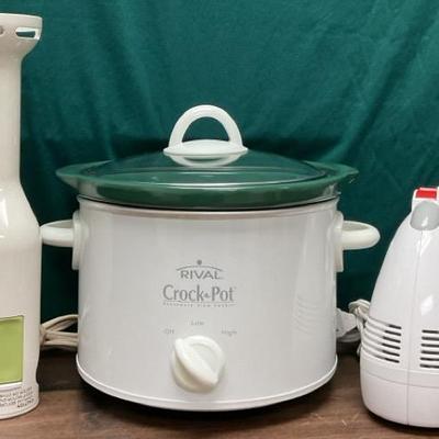Kitchen Items: “Crock-Pot,” “BrAun,” & “Sunbeam” 
