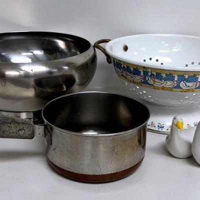 “Oneida,” “Revere Ware,” & Other Goose items 