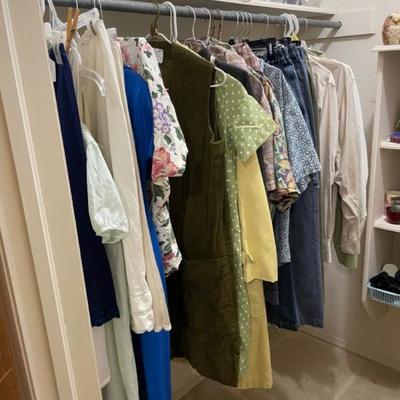 Sale Photo Thumbnail #74: Vintage Clothing