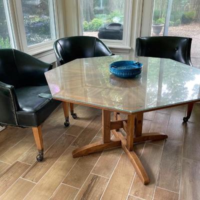 Sale Photo Thumbnail #34: Octogan Table and Chairs