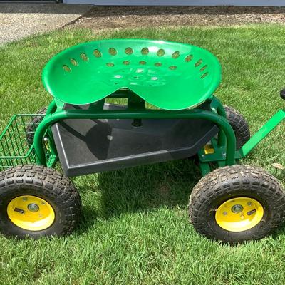 Steerable Gardening Work Seat