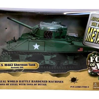 EILY225 Forces Of Valor U.S M4A3 Sherman Tank Diecast
