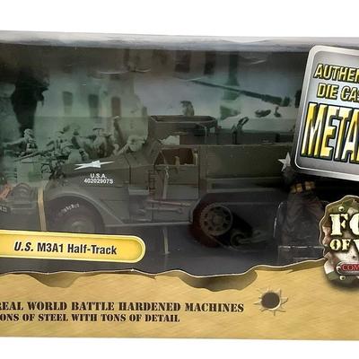 EILY226 Forces Of Valor U.S. M3A1 Half-Track Diecast 