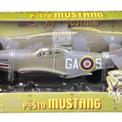 NIB 21st Century Toys The Ultimate Soldier P-51D Mustang 