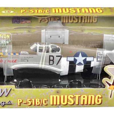 NIB 21st Century Toys Limited Edition WWII P-51B/C Mustang
