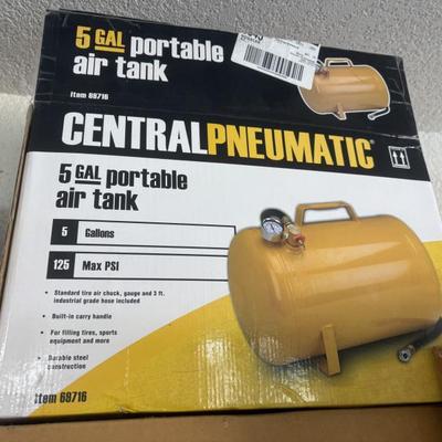 Sale Photo Thumbnail #52