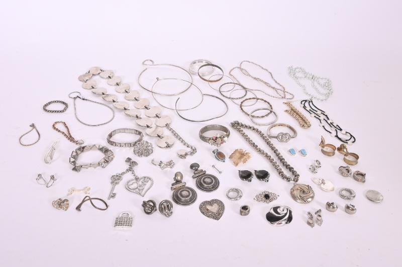 Sale Photo Thumbnail #66