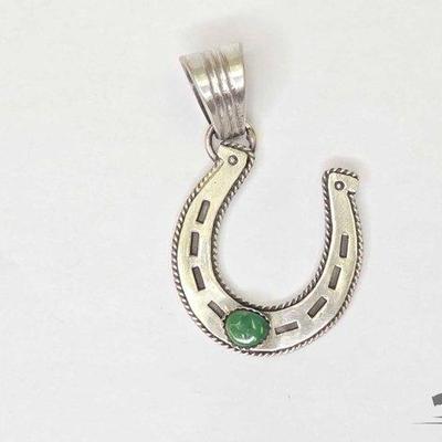 #670 • Handmade Natvie American Sterling Silver Horse Shoe Pendant with Turquoise, 11.72g
