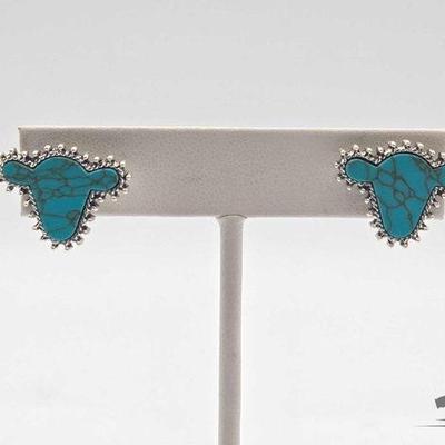 #710 • Cow Shaped Earrings Costume Jewelry
