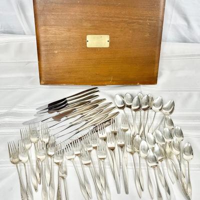 51-pcs Reed & Barton and S. Kirk Sterling Flatware (1,598g)