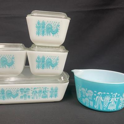 Vintage Pyrex Amish Butterprint Refrigerator Boxes & More