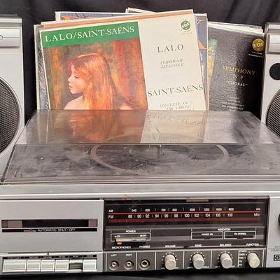 Emerson Receiver Stereo Cassette Recorder & 30+ Vinyl Record Albums