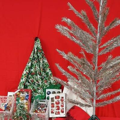 Christmas Trees and Holiday Decor