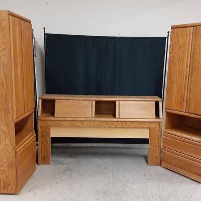 Queen Wall Bed w/Lights