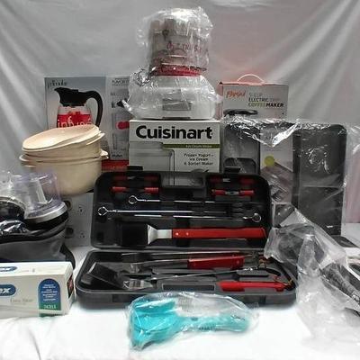 Cuisinart Ice Cream Maker W/ Kitchen Appliance & Accessory Collection
