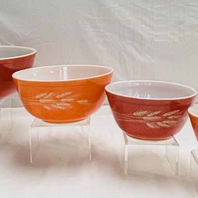 Vintage Pyrex Autumn Harvest Mixing Bowl Set