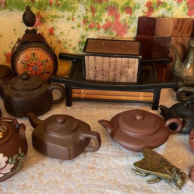 Yixing Clay In Earthen Colors