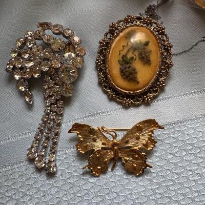 Sale Photo Thumbnail #308