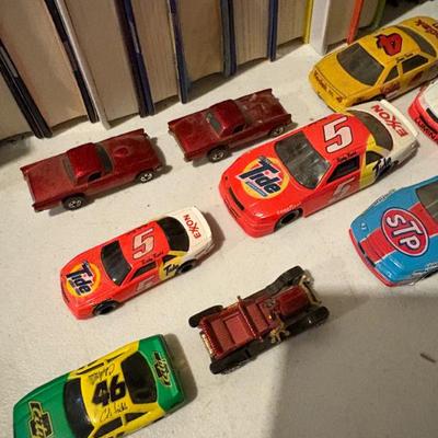 Sale Photo Thumbnail #529