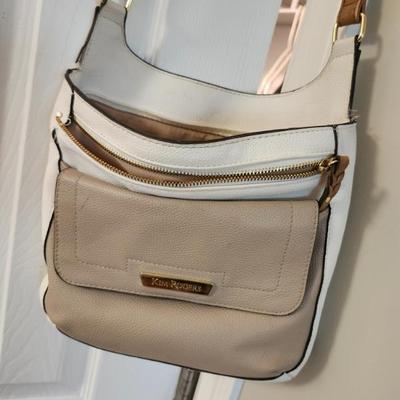 Sale Photo Thumbnail #610