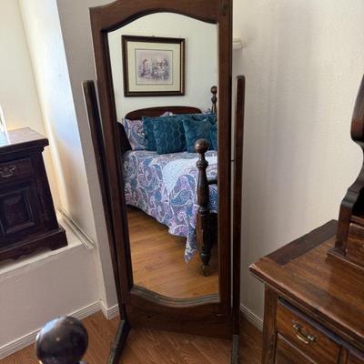 Sale Photo Thumbnail #141