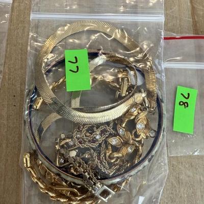 Sale Photo Thumbnail #77