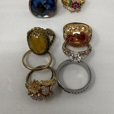 Sale Photo Thumbnail #153