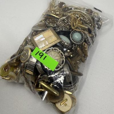Sale Photo Thumbnail #191