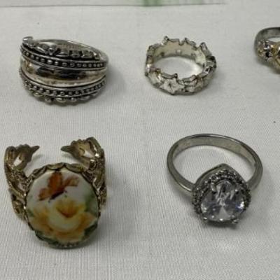 Sale Photo Thumbnail #177