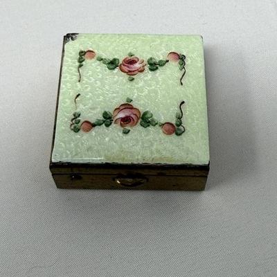 Sale Photo Thumbnail #185