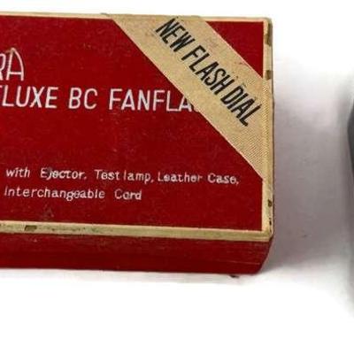 Vintage Accura Deluxe BC Fanflash 