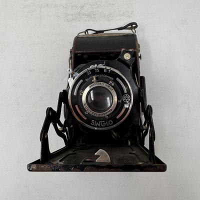 Antique AGC Singlo Folding Camera 