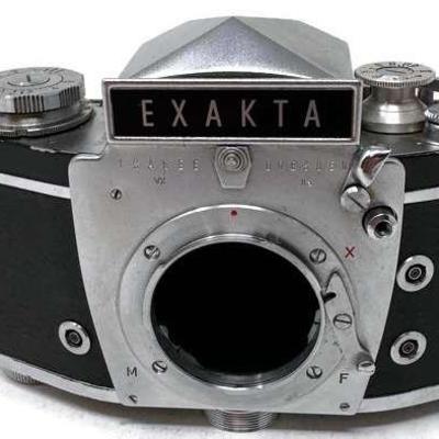 Vintage EXAKTA Varex VX SLR Film Camera 