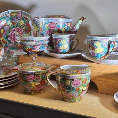 Vintage Chinese Mille Fleur porcelain tea set