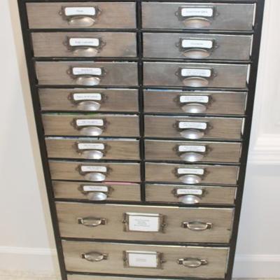 Sale Photo Thumbnail #110