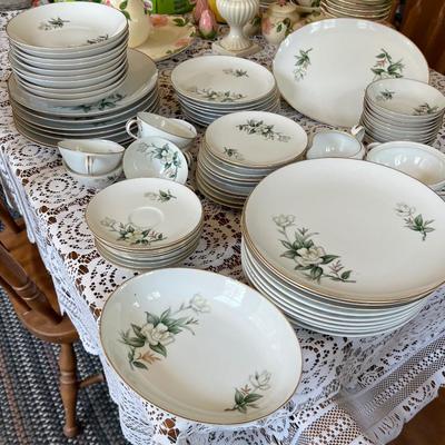 "Designs for Dining Fine China" Japanese "MELODY pattern - set of 10