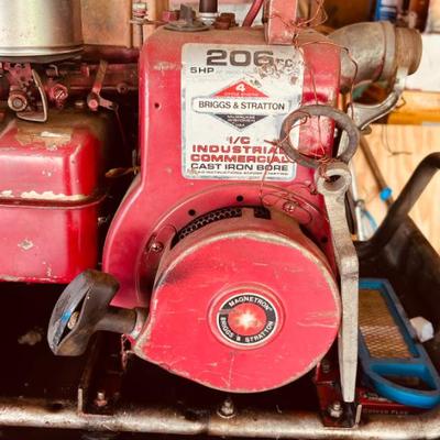 Briggs & Stratton 206cc 5HP Industrial Commercial engine or pump