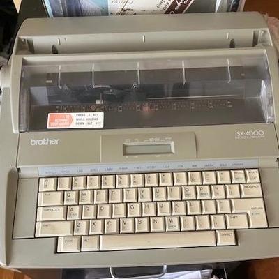 Electric Tyoewriter