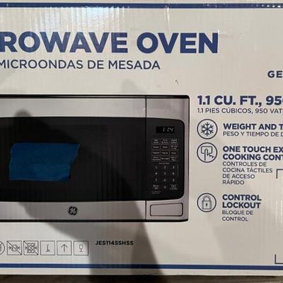 GE Appliances Microwave Oven 950 watts