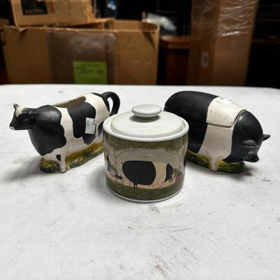 “Animal Collection” Ceramic Set by Warren Kimble for Sakura