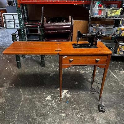 Singer 99k Electric Sewing Machine w/ MCM Wood Cabinet