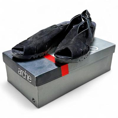 Sale Photo Thumbnail #123