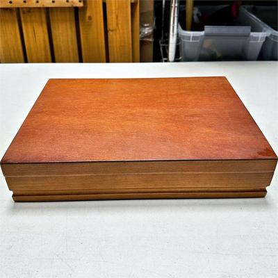 Sale Photo Thumbnail #115