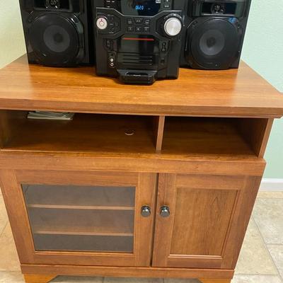 RCA 5 Disk CD Changer Player, 2 Speakers - Includes Cabinet 
