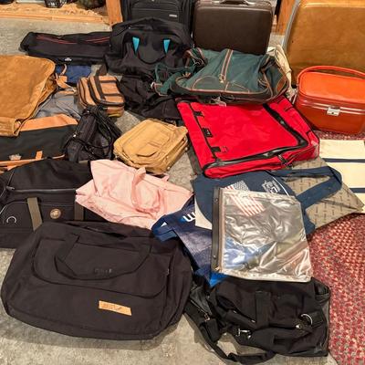Garment Bags, Travel and Office Bags