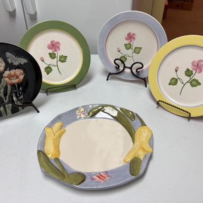 Burton And Burton And Fitz And Floyd Collector Plates With Stands